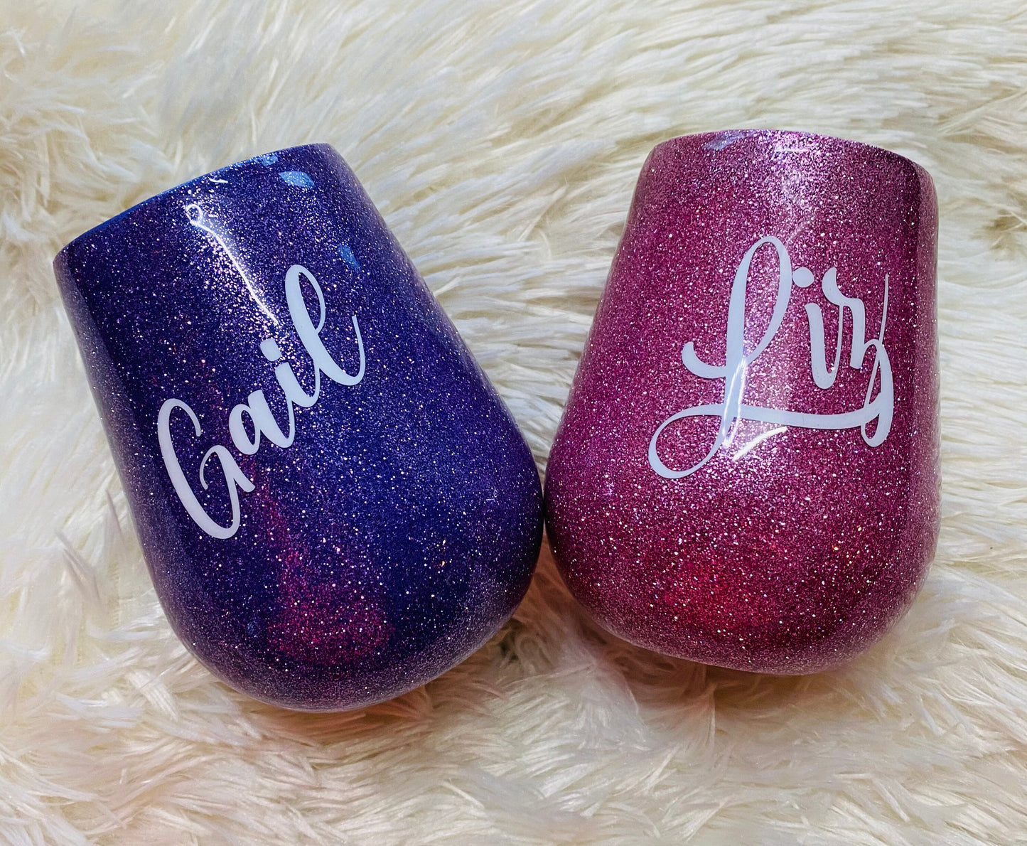 Friends tumbler, glitter tumbler, wine tumbler, Friend gift, Valentines gift for women
