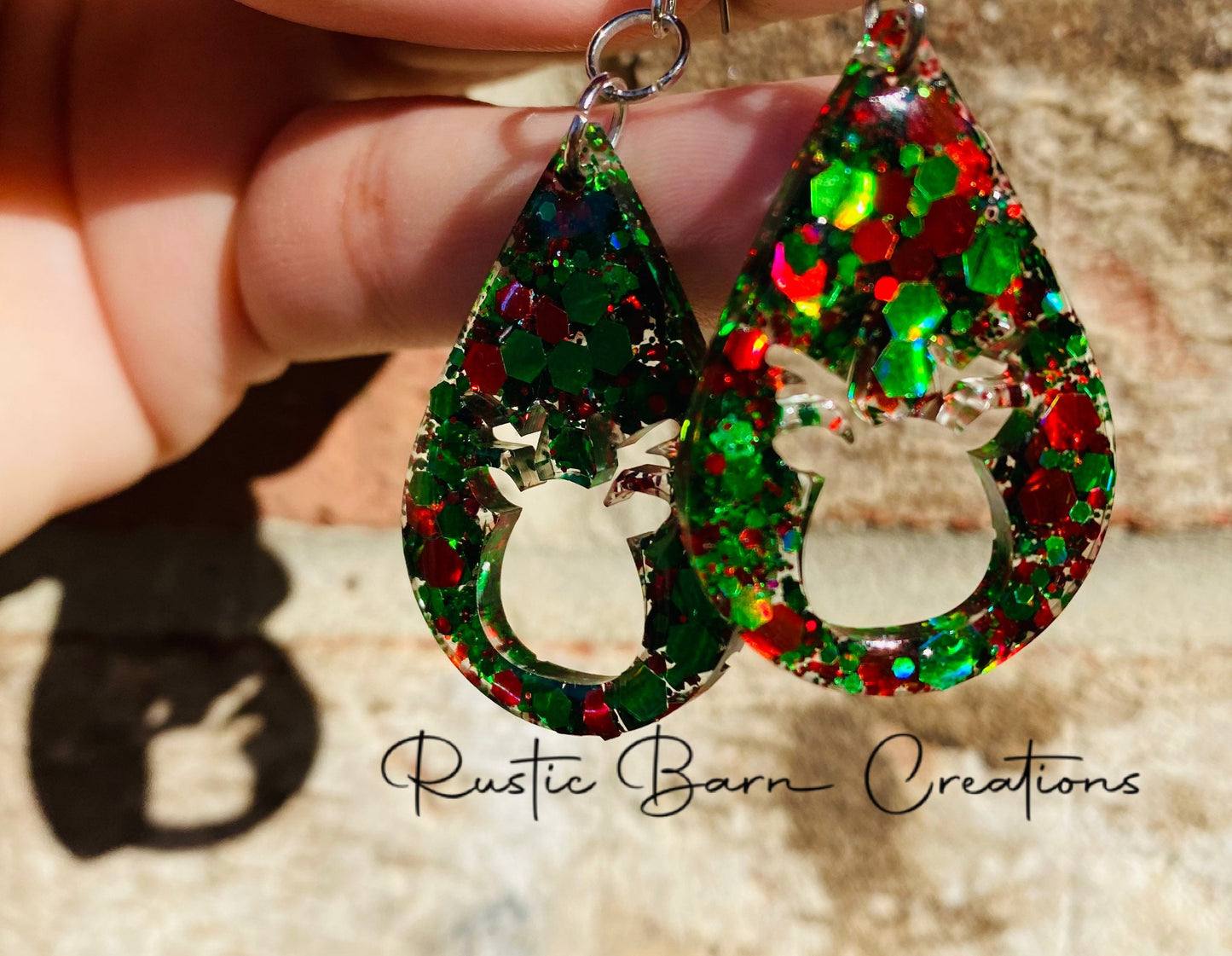 Glitter earrings, Glitter earrings resin, Lightweight drop earrings, Drop earrings, colorful earrings, Christmas earrings, holiday earrings