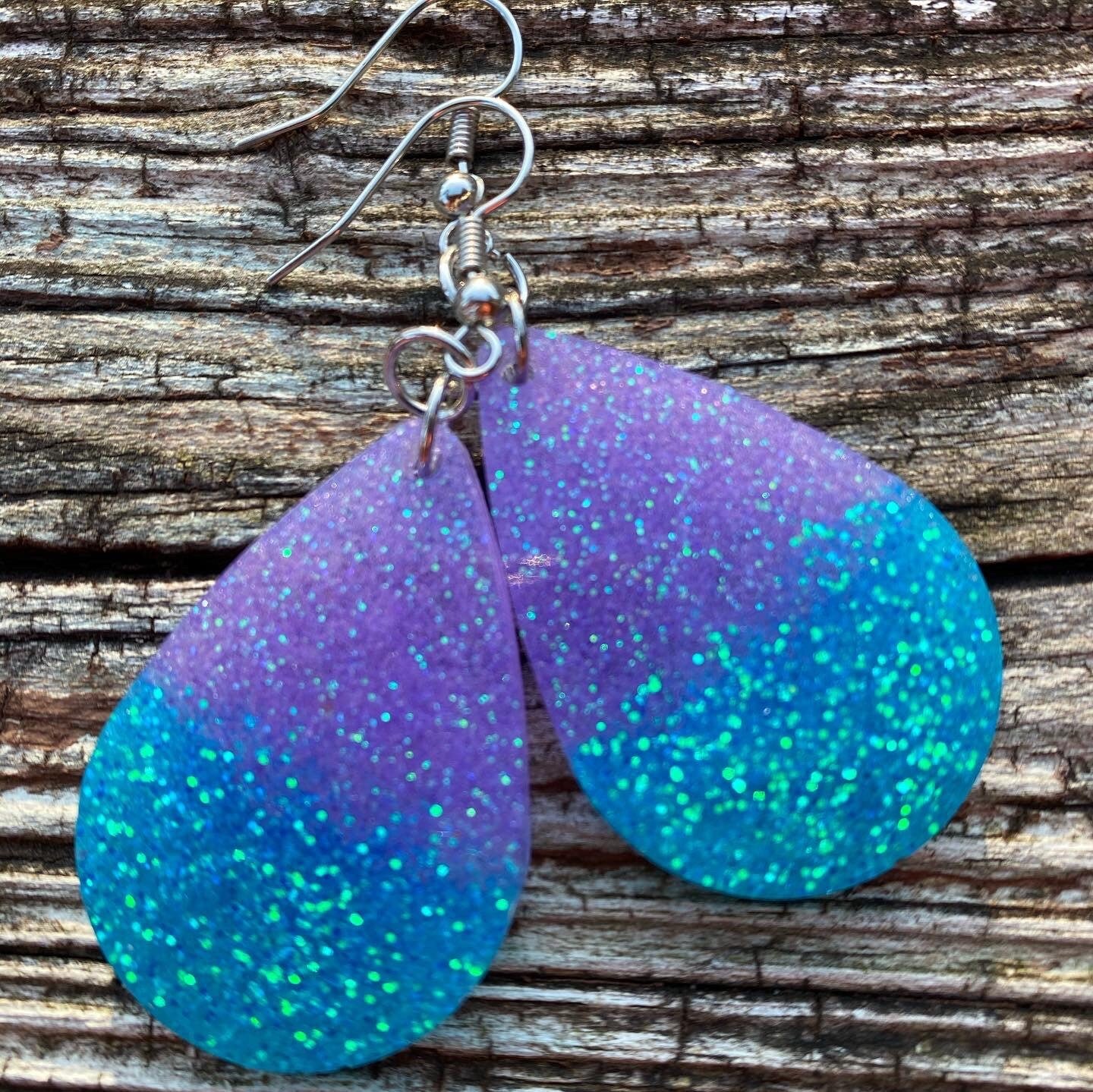 Glitter earrings| Glitter earrings resin| Lightweight drop earrings| Drop earrings| colorful earrings