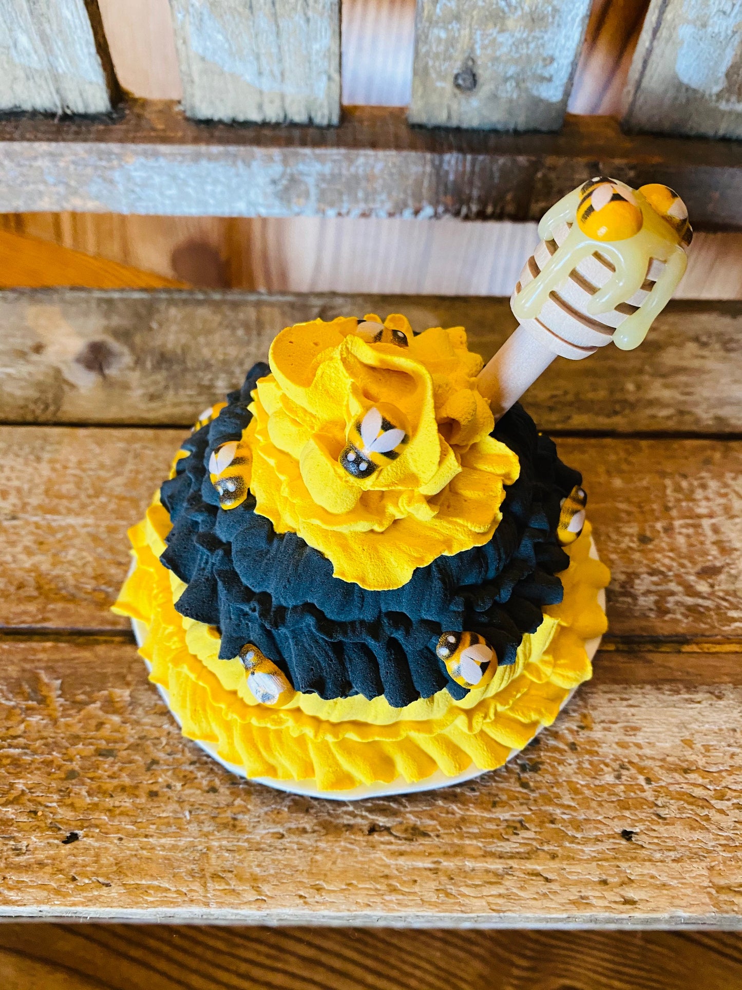Bee mug topper, honey mug topper, nature, nature mug topper, faux mug topper, faux bee mug topper, gift for mom