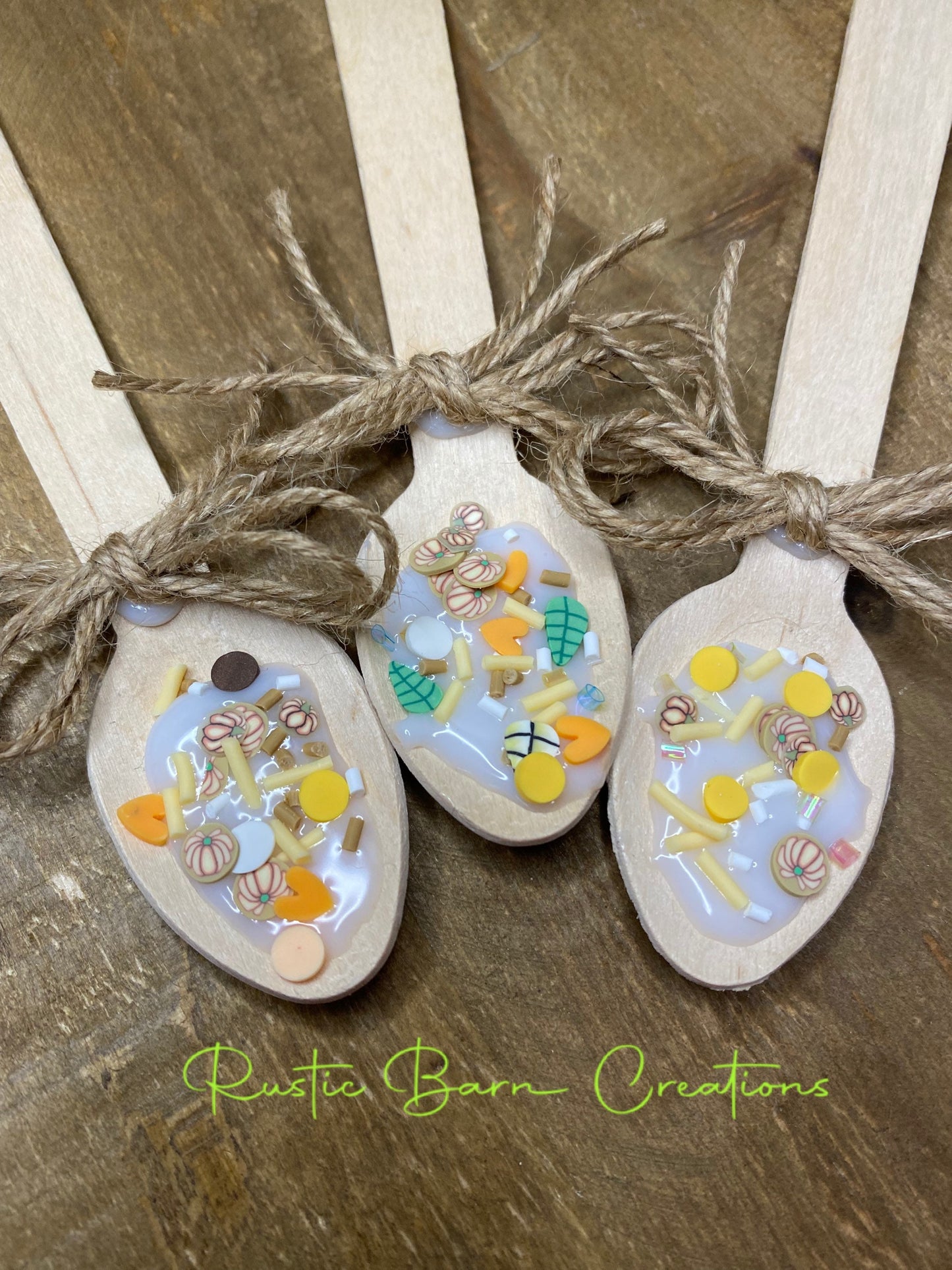 Fall decor, faux fall wood spoon, spoon decor, tiered tray decor, Rae Dunn decor, farmhouse decor,gift for mother’s