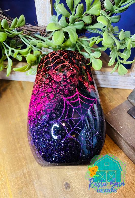 Halloween wine tumbler, wine tumbler, gift for mom, epoxy wine tumbler, glitter tumbler, spooky tumbler, glitter wine tumbler